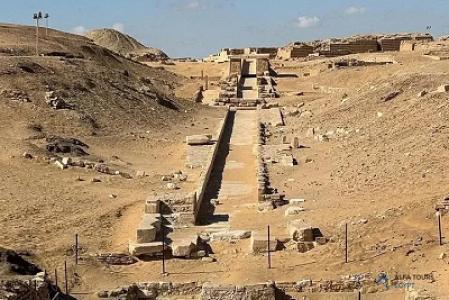 Saqqara , Memphis and Dahsur
