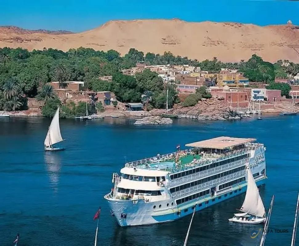 Luxor and Aswan Nile Cruises