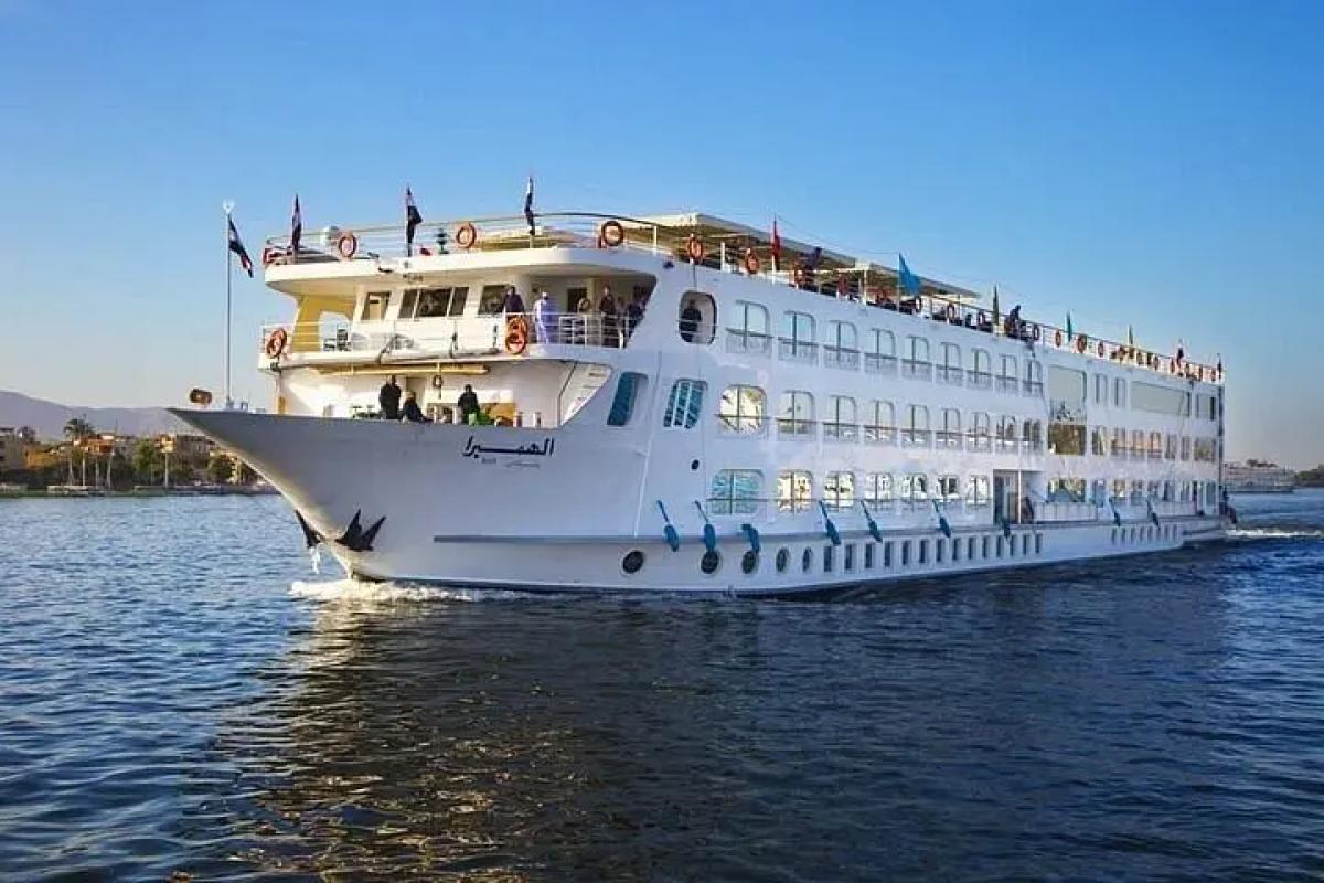 3-days-nile-cruise-aswan-to-luxor-sun-deck